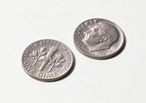 経験のあるスタッフが給与計算をします